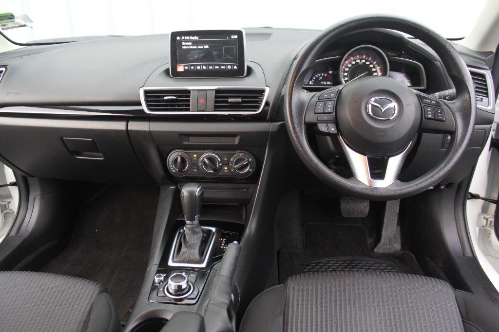 Mazda 3 GLX HATCH 2014 for sale in Auckland
