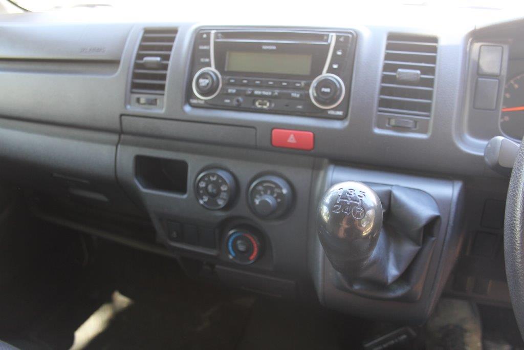 Toyota HIACE ZL 2014 for sale in Auckland