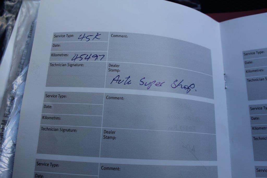 Toyota HIACE ZL 2014 for sale in Auckland