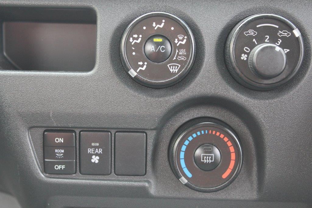 Toyota HIACE COACH FACTORY 2014 for sale in Auckland