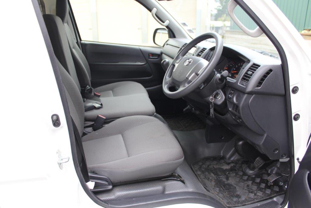 Toyota HIACE ZL 2014 for sale in Auckland