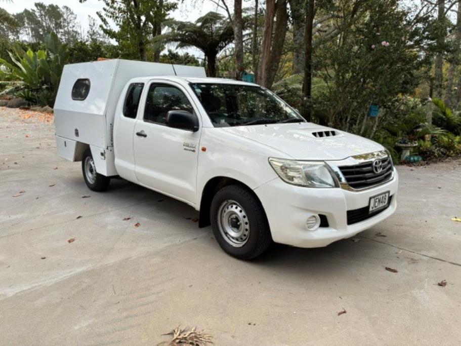 Toyota Hilux 2015 for sale in Auckland