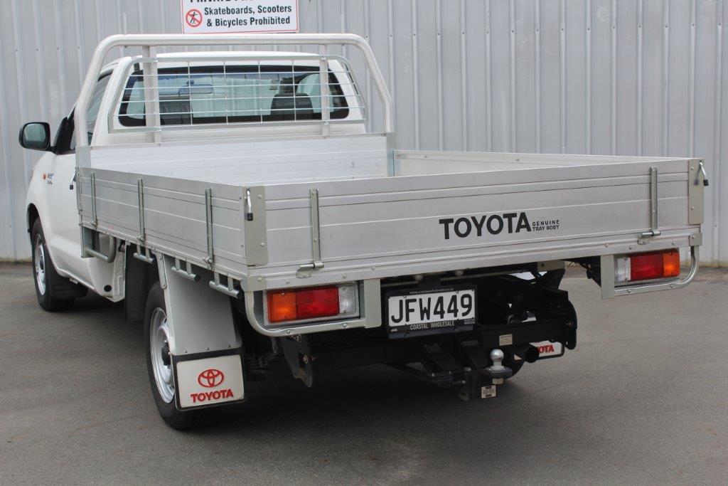 Toyota HILUX FLATDECK 2WD 2015 for sale in Auckland