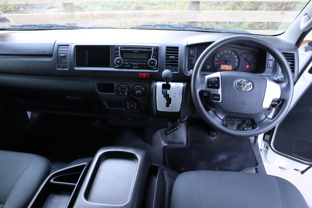 Toyota HIACE ZX MOBILITY VAN 2016 for sale in Auckland