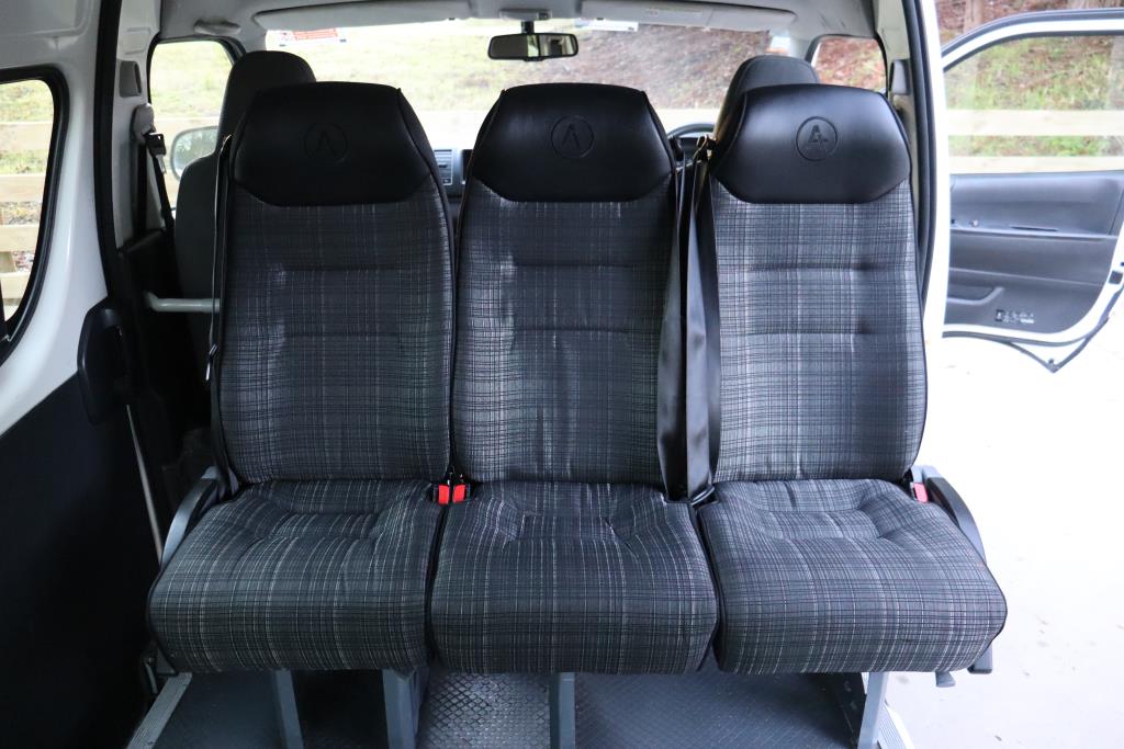 Toyota HIACE ZX MOBILITY VAN 2016 for sale in Auckland