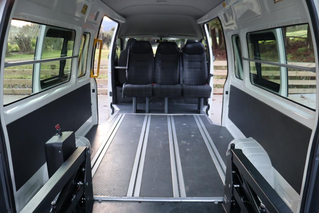 Toyota HIACE ZX MOBILITY VAN 2016 for sale in Auckland