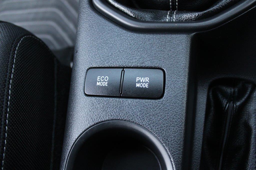 Toyota HILUX - NEW SHAPE 2016 for sale in Auckland