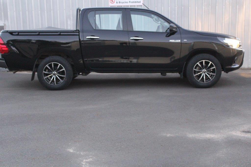Toyota HILUX 2016 for sale in Auckland