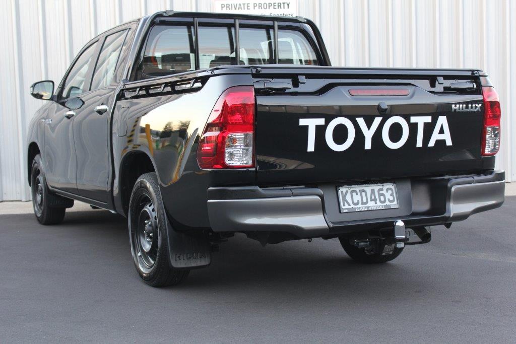 Toyota HILUX - NEW SHAPE 2016 for sale in Auckland