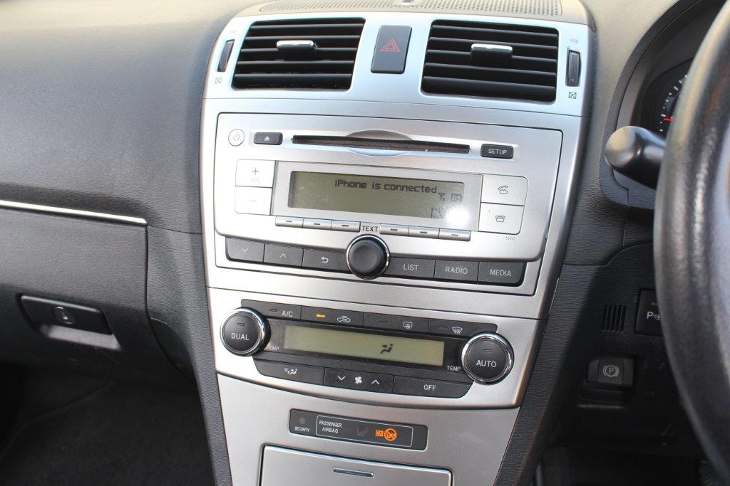 Toyota AVENSIS 2013 for sale in Auckland