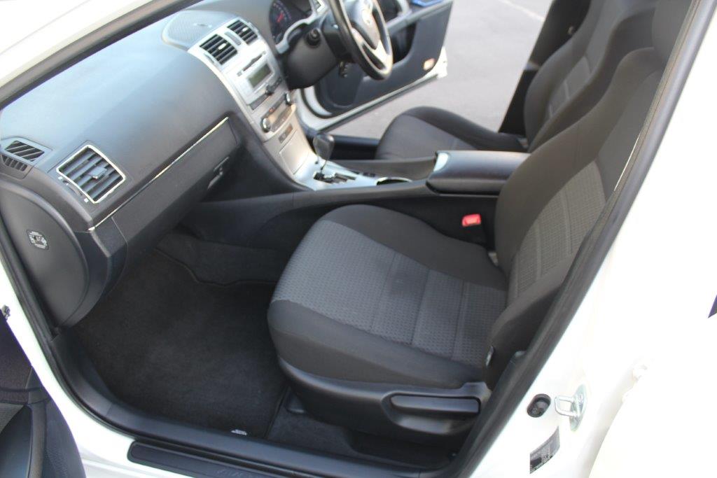 Toyota AVENSIS 2013 for sale in Auckland