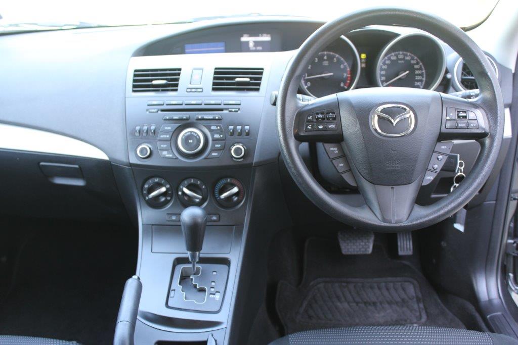 Mazda 3  2013 for sale in Auckland