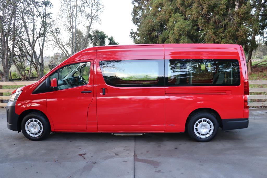 Toyota HIACE ZX MOBILITY VAN 2020 for sale in Auckland
