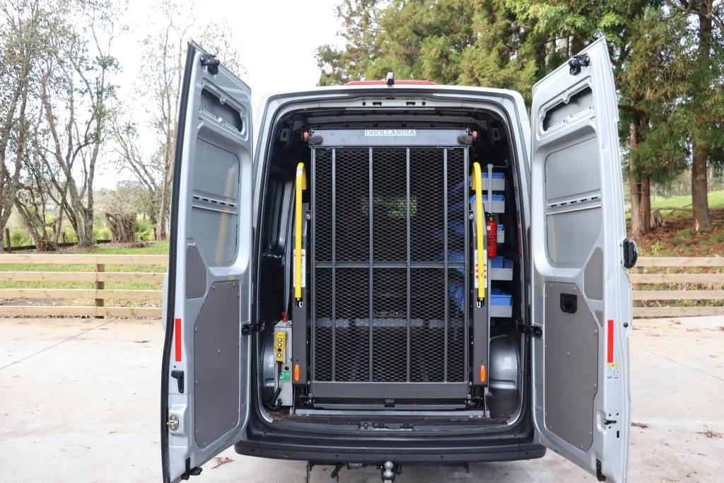 Volkswagen Crafter 35 MWB 103 2022 for sale in Auckland
