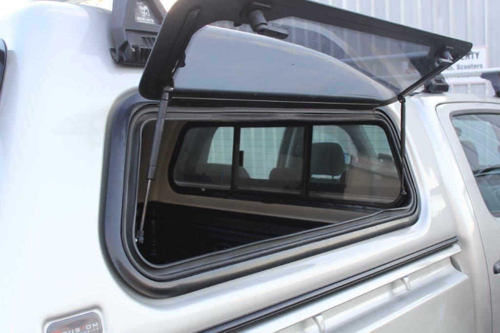 Toyota HILUX 2WD DOUBLE CAB 2012 for sale in Auckland