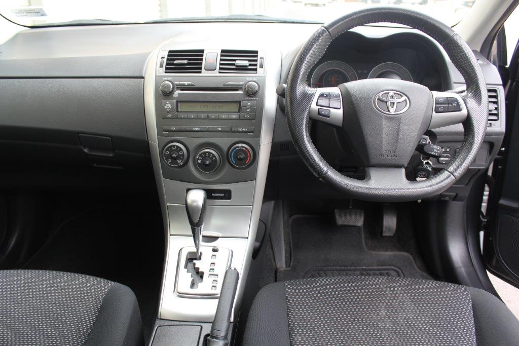 Toyota GLX SEDAN 2012 for sale in Auckland