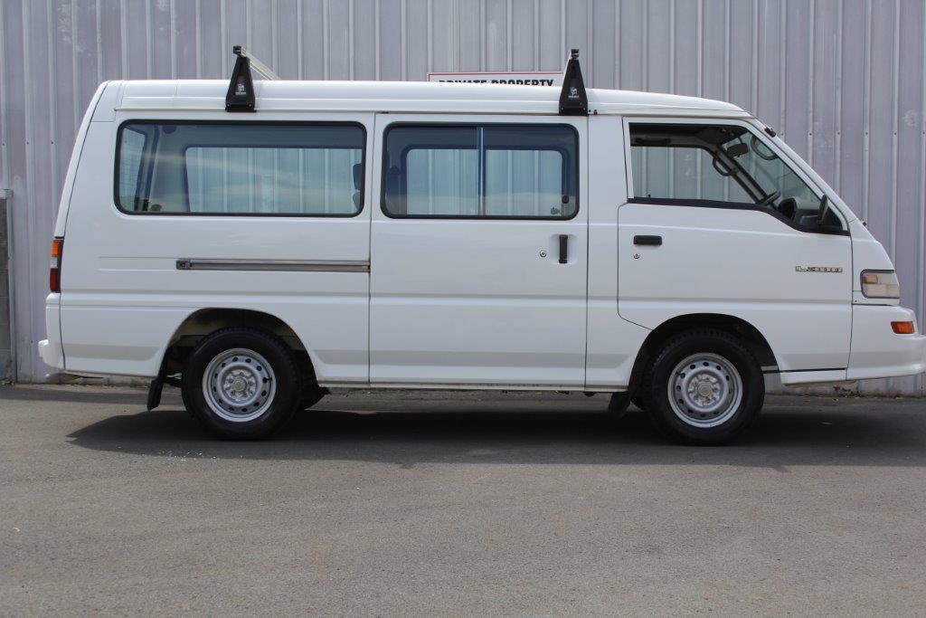 Mitsubishi l300 6 SEATER VAN 2012 for sale in Auckland