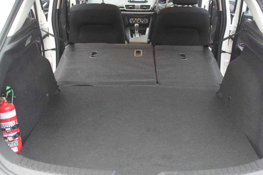 Mazda 3 GLX HATCH 2014 for sale in Auckland