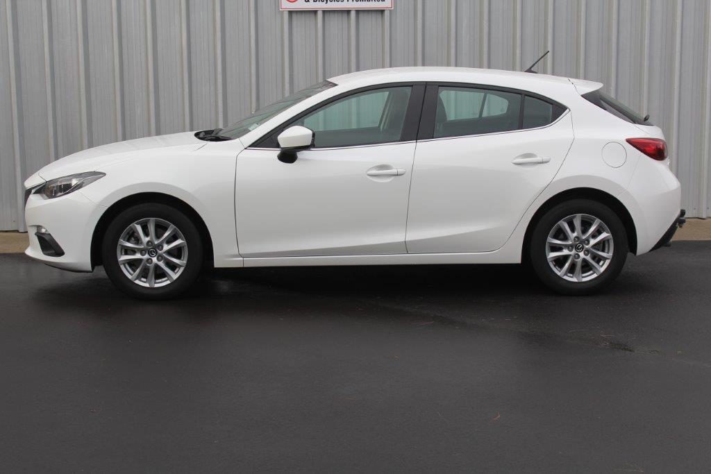 Mazda 3 GLX HATCH 2014 for sale in Auckland
