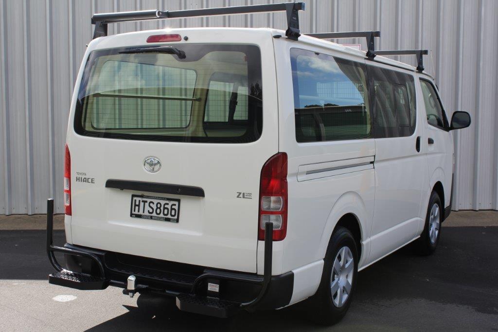 Toyota HIACE ZL DIESEL 2014 for sale in Auckland