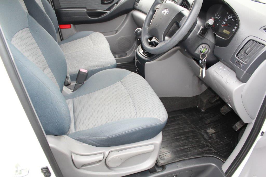 Hyundai I LOAD VAN 2015 for sale in Auckland