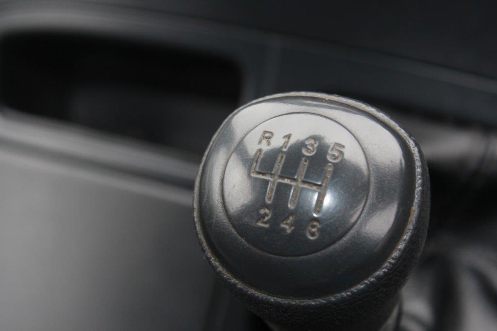 Hyundai I LOAD VAN 2015 for sale in Auckland